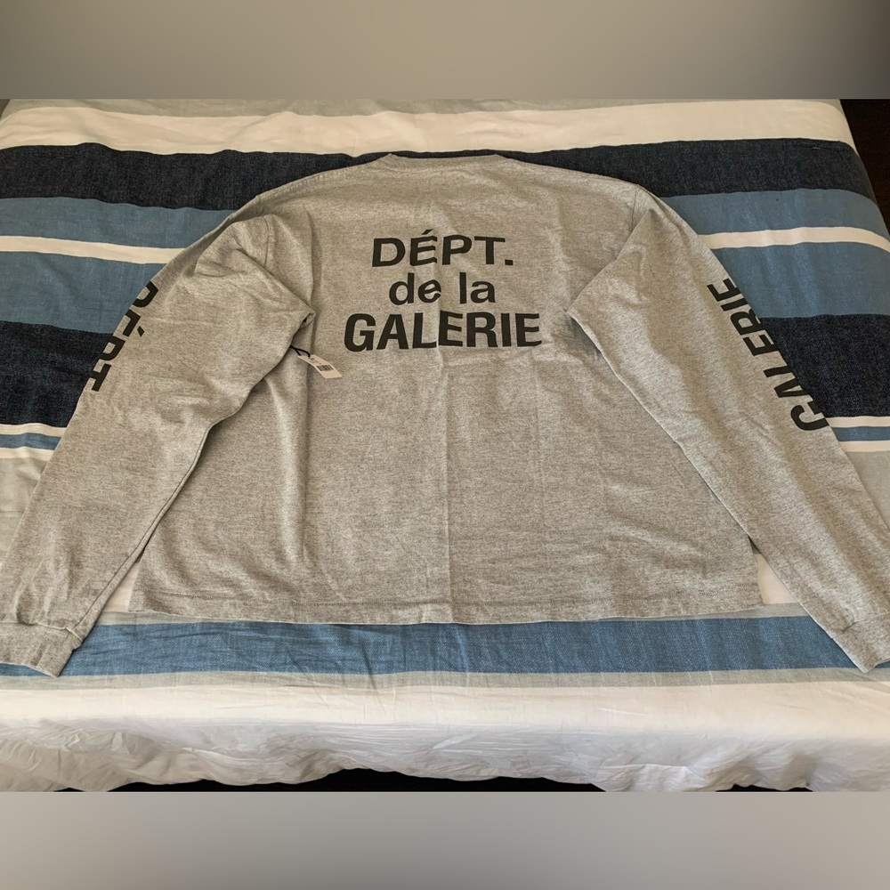 Gallery Dept. French collector long sleeve. Size XL. Brand new. Never worn.